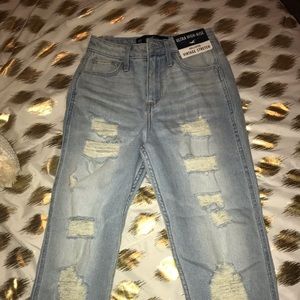 size 00 Hollister jeans